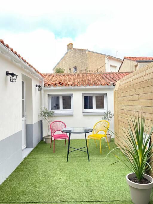 - Le Bac A Sables - Studio Au Coeur D'Arago Les Sables-d'Olonne Bagian luar foto